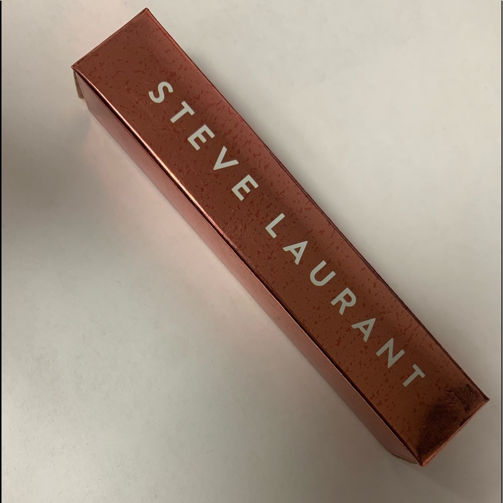 Steve Laurant Lip Gloss in Posh